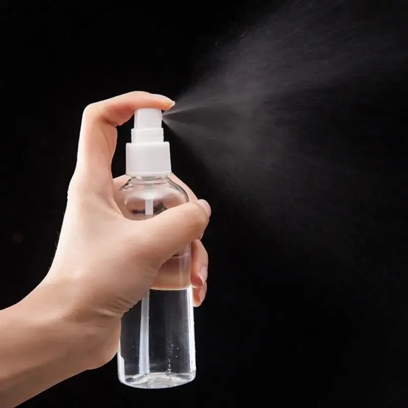 Portable Clear Plastic Spray Bottle - Image 2
